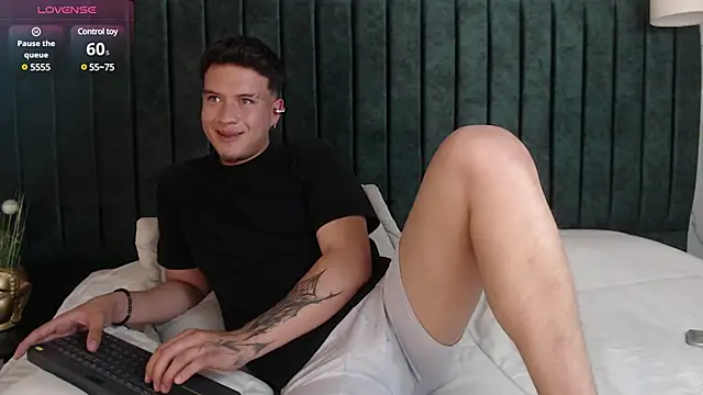 MrUniverse  online show from January 5, 2025, 8:00 am