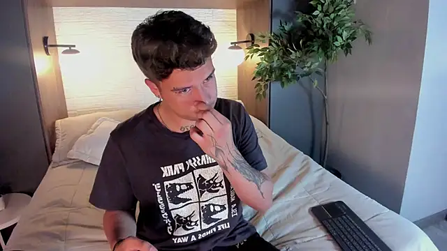 MrUniverse  online show from February 28, 2025, 3:48 am