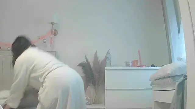 magical mia online show from December 23, 2025, 10:03 am