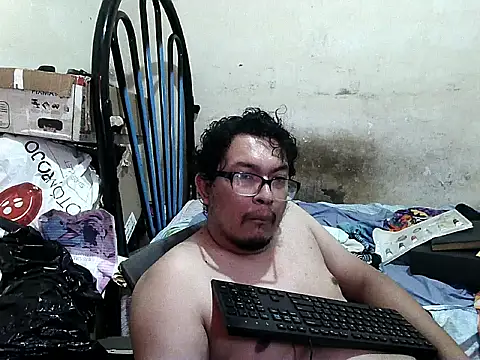 gocuzero online show from October 5, 2025, 9:16 pm