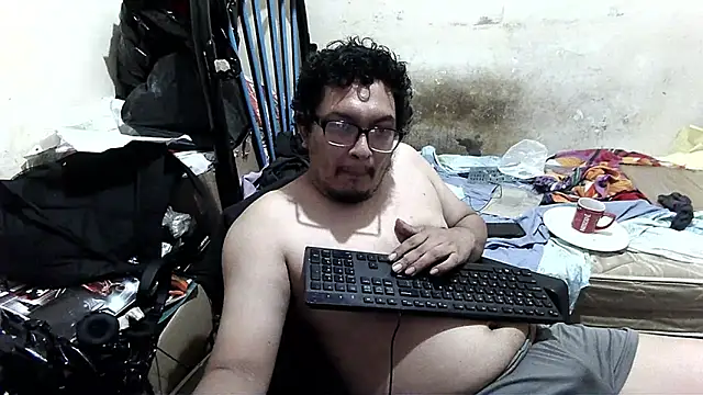gocuzero online show from October 7, 2025, 3:51 am
