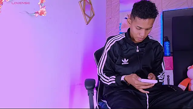 dilan alfonzo online show from June 19, 2026, 8:47 pm