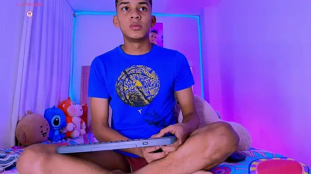 Snapshot of dilan_alfonzo chatting on August 5, 2026, 1:16 pm dilan alfonzo online show from August 5, 2026, 1:16 pm