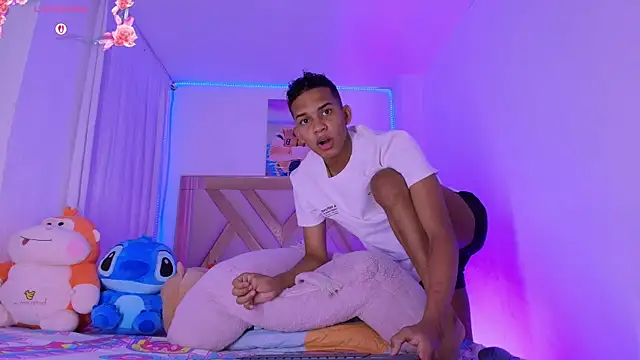 Snapshot of dilan_alfonzo chatting on July 30, 2026, 3:11 pm dilan alfonzo online show from July 30, 2026, 3:11 pm