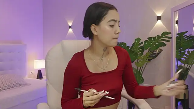 Snapshot of miagomezweb1 chatting on November 24, 2025, 1:00 pm miagomezweb1 online show from November 24, 2025, 1:00 pm