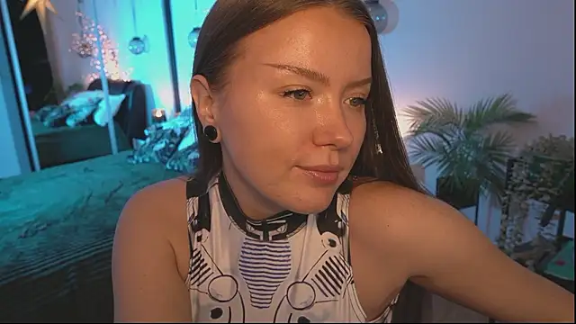 DaisyStacey online show from February 3, 2026, 6:46 pm