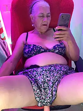 Grandma Mature23 online show from March 5, 2025, 2:03 am