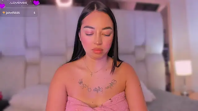 Snapshot of AnthonellaSweet chatting on October 25, 2025, 3:45 pm AnthonellaSweet online show from October 25, 2025, 3:45 pm