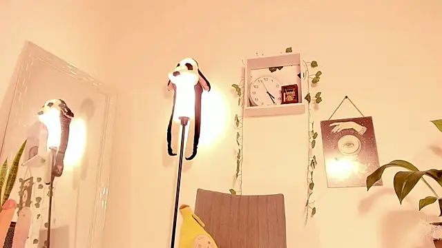 GenesisWhite online show from January 26, 2025, 9:29 am