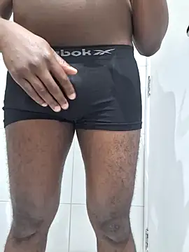 Berinjela20 online show from February 5, 2026, 7:10 pm