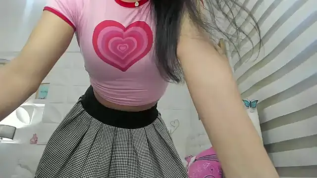 Ammy Queen online show from November 28, 2025, 10:32 pm