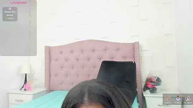 MonicaSchwartz online show from February 24, 2026, 7:48 pm