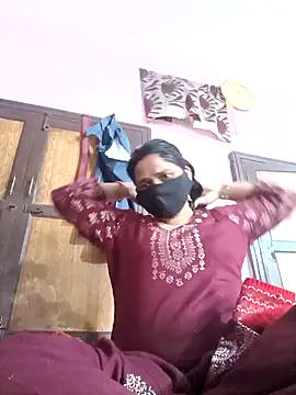 Snapshot of Nkumar173 chatting on December 3, 2025, 5:41 am Nkumar173 online show from December 3, 2025, 5:41 am