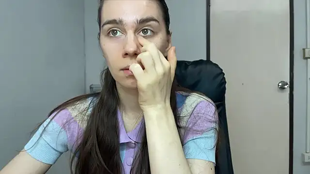 Snapshot of SassyJessi chatting on June 1, 2026, 4:13 am SassyJessi online show from June 1, 2026, 4:13 am