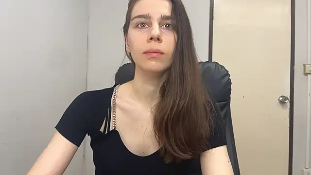 SassyJessi online show from March 4, 2025, 4:06 am