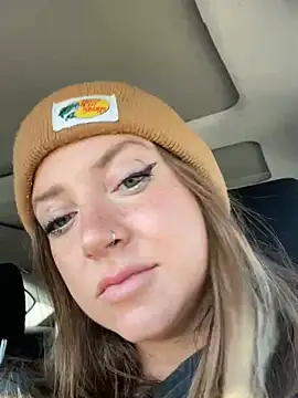 Snapshot of molly_witha_chance chatting on February 23, 2026, 2:28 pm molly witha chance online show from February 23, 2026, 2:28 pm