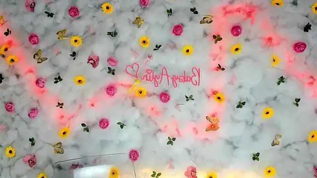 Snapshot of BabyAylin chatting on March 17, 2025, 5:34 am BabyAylin online show from March 17, 2025, 5:34 am