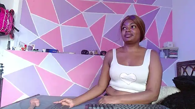 ebony alika1 online show from March 28, 2026, 5:25 pm