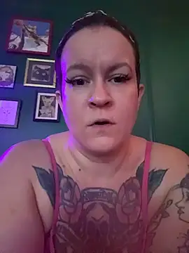 quinnmariexo online show from July 12, 2026, 4:19 pm