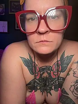 quinnmariexo online show from August 2, 2026, 10:07 pm