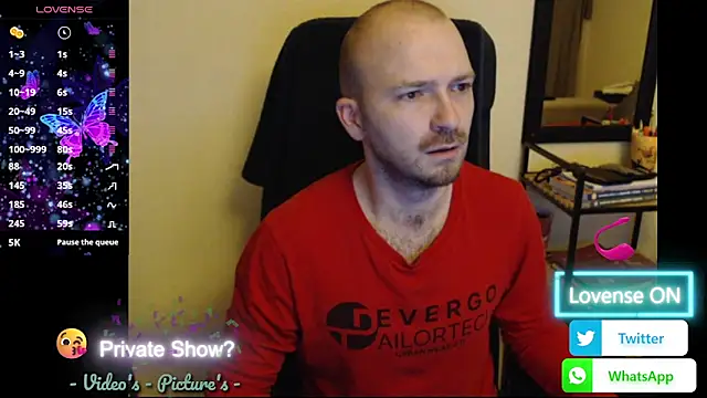 RealManHaveHairy online show from May 11, 2026, 6:16 pm