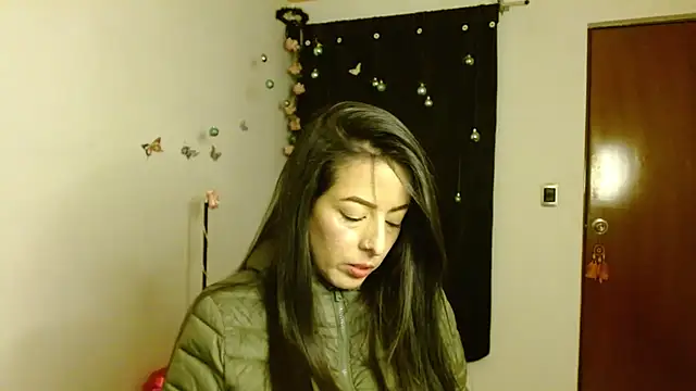 Snapshot of ella_peck chatting on November 29, 2025, 6:02 am ella peck online show from November 29, 2025, 6:02 am