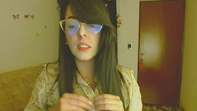 ella peck online show from May 6, 2026, 5:11 am