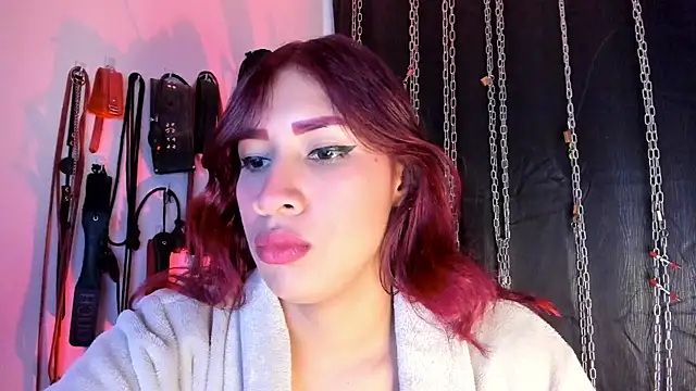 charrlotte quinn online show from August 5, 2026, 1:27 pm