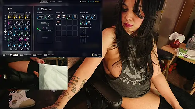 Snapshot of IndiaBlaze chatting on February 22, 2026, 2:14 am IndiaBlaze online show from February 22, 2026, 2:14 am