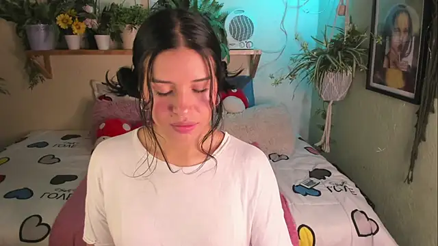 MiaaRose online show from April 22, 2026, 12:28 am