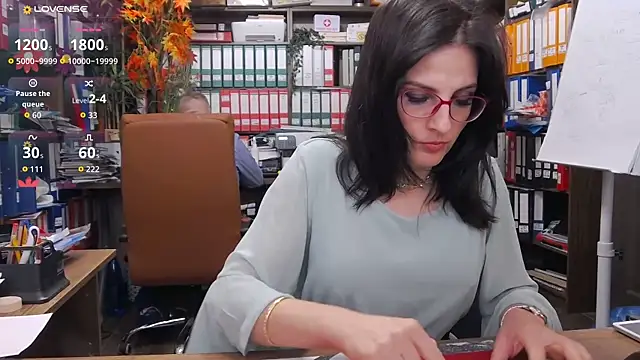 Snapshot of classyladyrellax chatting on October 27, 2025, 3:02 pm classyladyrellax online show from October 27, 2025, 3:02 pm