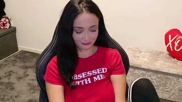 Snapshot of KatherineRyder chatting on November 14, 2025, 7:39 pm KatherineRyder online show from November 14, 2025, 7:39 pm