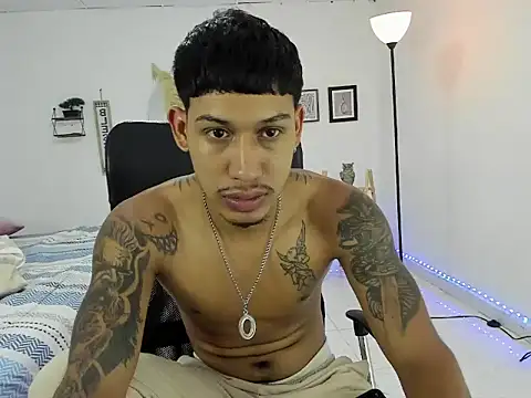 slim master12 online show from February 3, 2026, 10:59 pm