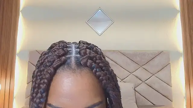 Snapshot of Raquel_jones chatting on August 4, 2026, 1:48 pm Raquel jones online show from August 4, 2026, 1:48 pm