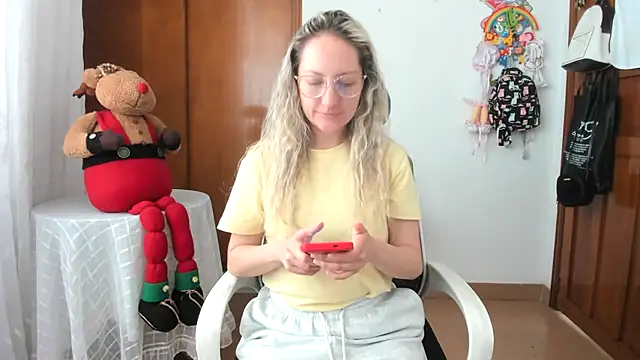 Adele johnsonn1 online show from January 13, 2026, 3:05 pm