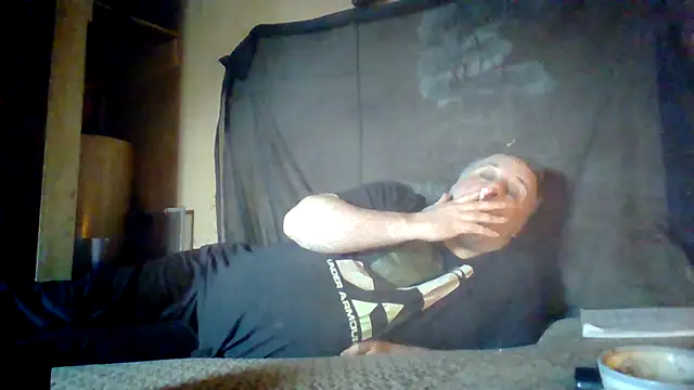 Snapshot of Nightshade7712 chatting on October 15, 2025, 2:25 pm Nightshade7712 online show from October 15, 2025, 2:25 pm