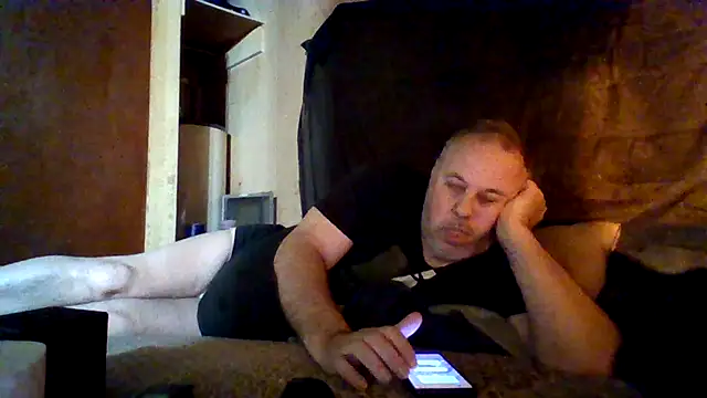 Snapshot of Nightshade7712 chatting on November 13, 2025, 11:30 pm Nightshade7712 online show from November 13, 2025, 11:30 pm