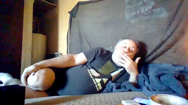 Snapshot of Nightshade7712 chatting on November 10, 2025, 6:02 pm Nightshade7712 online show from November 10, 2025, 6:02 pm