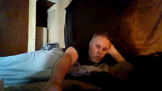 Snapshot of Nightshade7712 chatting on November 30, 2025, 8:20 pm Nightshade7712 online show from November 30, 2025, 8:20 pm