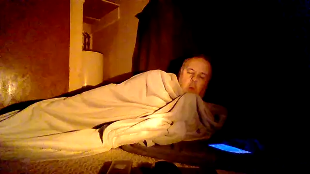 Nightshade7712 online show from December 21, 2025, 3:03 pm