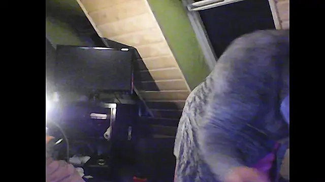 Family666Zombie online show from May 23, 2026, 1:48 am