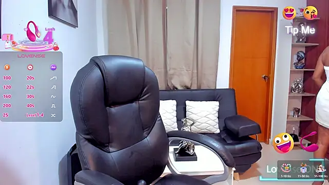 Snapshot of Alison_Lemos chatting on June 2, 2026, 10:15 am Alison Lemos online show from June 2, 2026, 10:15 am