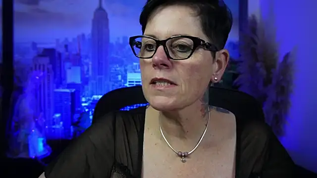 Snapshot of ninarandmann chatting on December 1, 2025, 6:53 pm ninarandmann online show from December 1, 2025, 6:53 pm