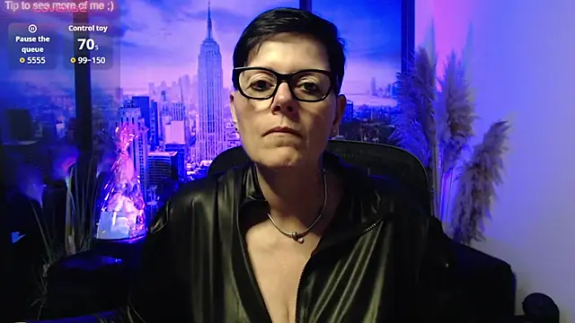 Snapshot of ninarandmann chatting on June 5, 2026, 2:56 pm ninarandmann online show from June 5, 2026, 2:56 pm