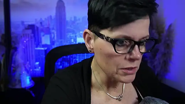 Snapshot of ninarandmann chatting on November 30, 2025, 6:09 pm ninarandmann online show from November 30, 2025, 6:09 pm