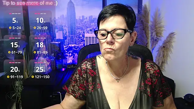 Snapshot of ninarandmann chatting on August 6, 2026, 2:23 pm ninarandmann online show from August 6, 2026, 2:23 pm