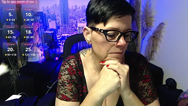 Snapshot of ninarandmann chatting on July 7, 2026, 2:31 pm ninarandmann online show from July 7, 2026, 2:31 pm