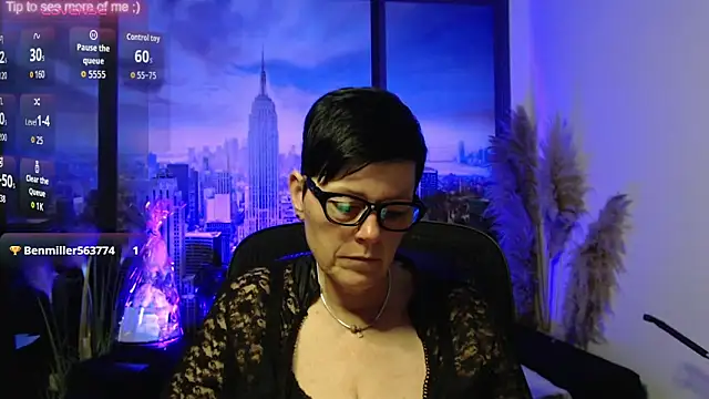 Snapshot of ninarandmann chatting on May 12, 2026, 1:28 pm ninarandmann online show from May 12, 2026, 1:28 pm