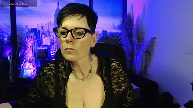 ninarandmann online show from April 23, 2026, 3:57 pm