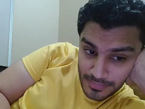 Snapshot of robintoit chatting on November 24, 2025, 3:28 am robintoit online show from November 24, 2025, 3:28 am